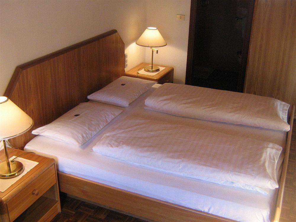 Appartements Pension Sonia Funes  Εξωτερικό φωτογραφία